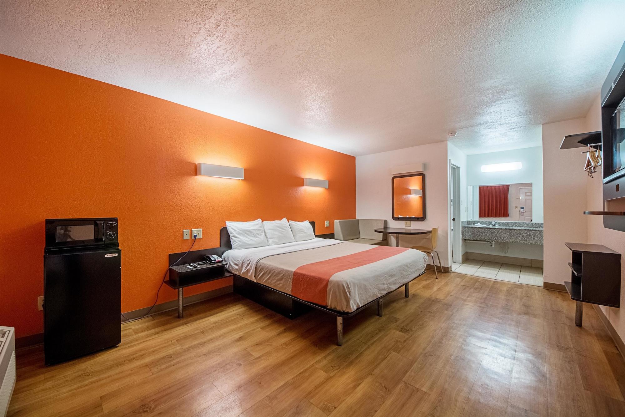 Motel 6-San Antonio, Tx - Fiesta Trails Luaran gambar