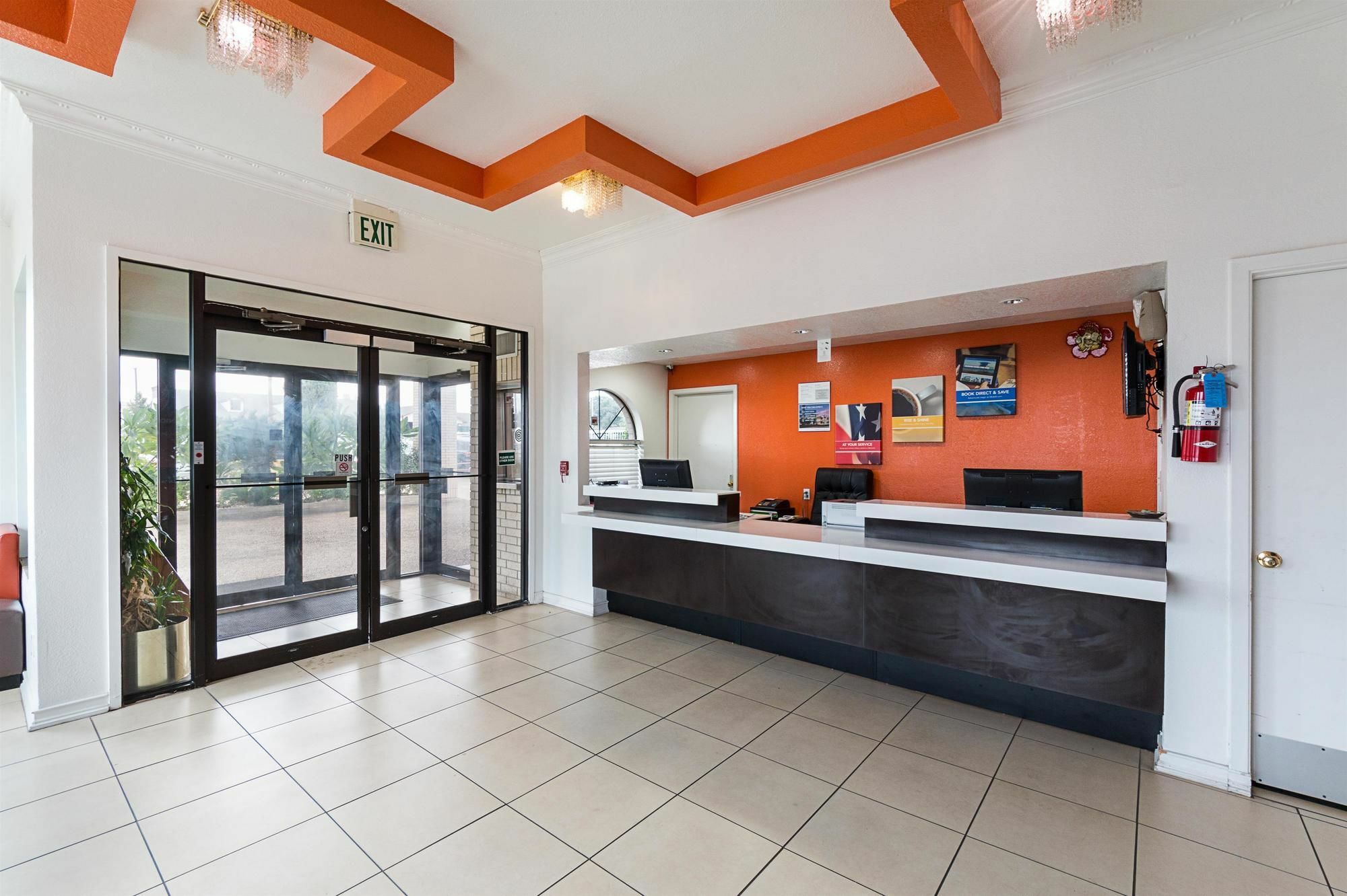 Motel 6-San Antonio, Tx - Fiesta Trails Luaran gambar